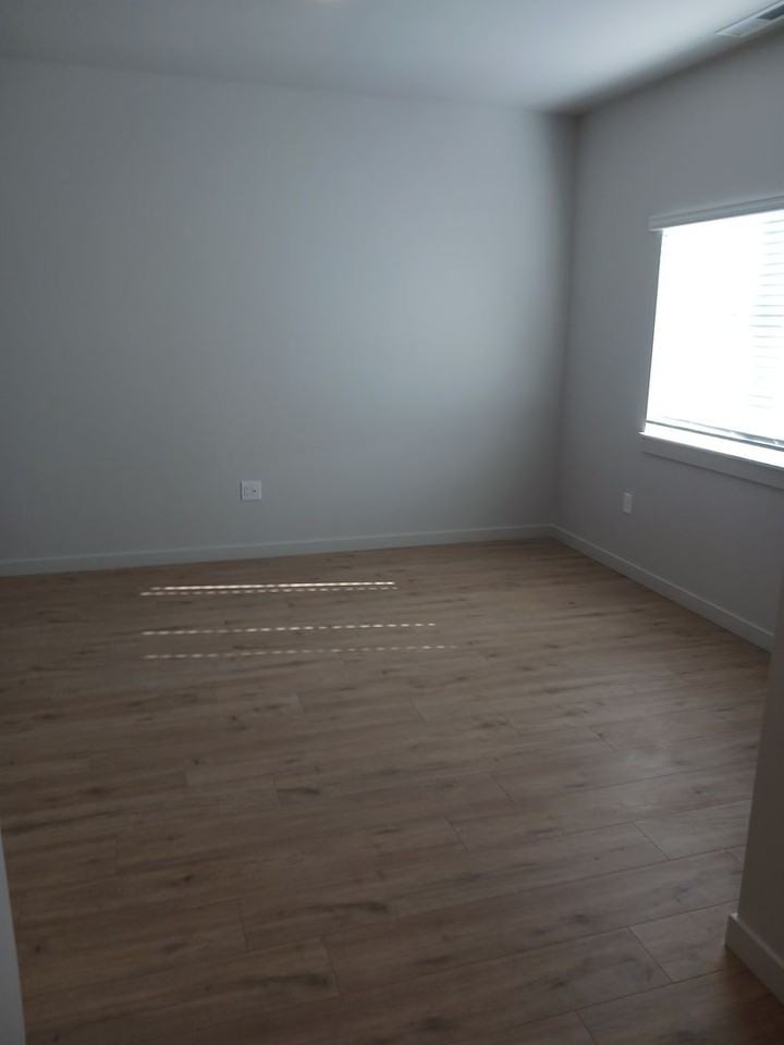 455 Sw 27th St #3 - Photo 7 of 16