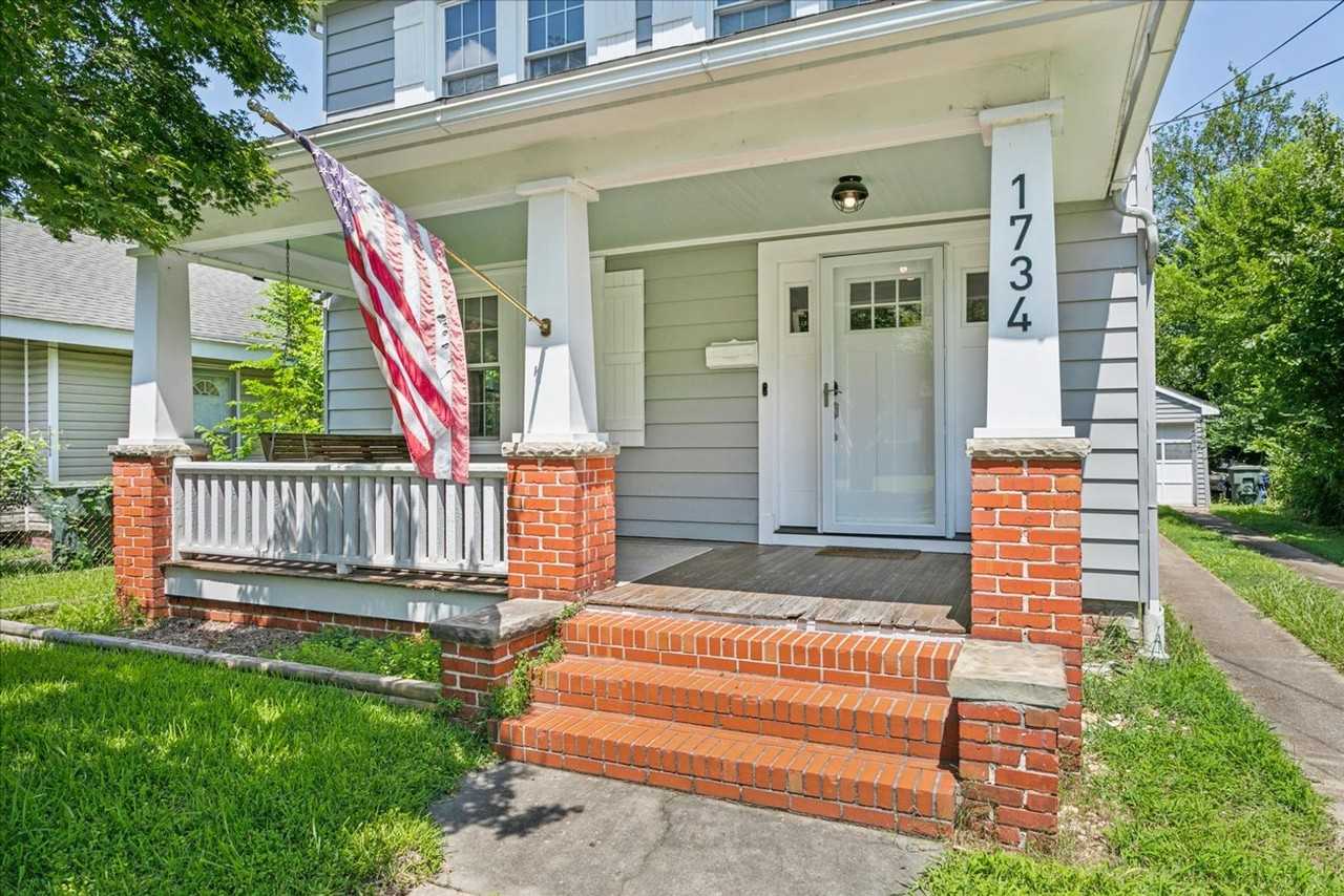 1734 Hancock Ave - Photo 5 of 47