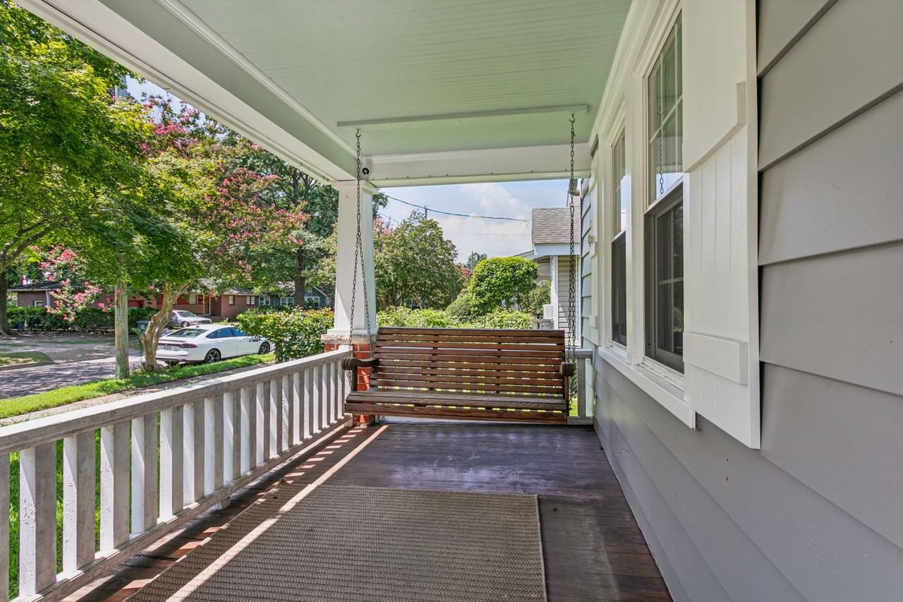 1734 Hancock Ave - Photo 7 of 47