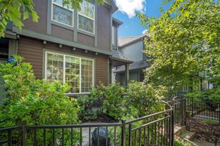 1050 Se Alika Ave - Photo 1 of 1