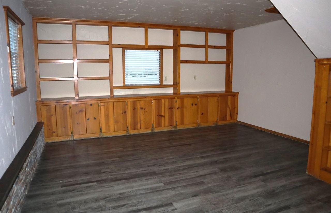 101 Hiler Dr - Photo 3 of 41