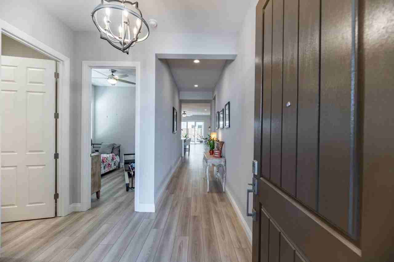 2355 Jagged Peak Ln - Photo 2 of 16