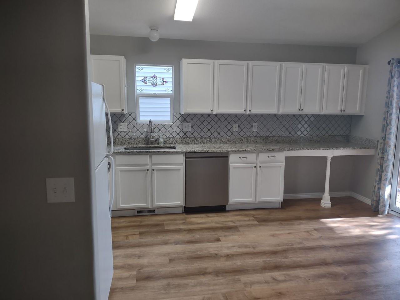 7226 Bentwater Dr - Photo 6 of 15