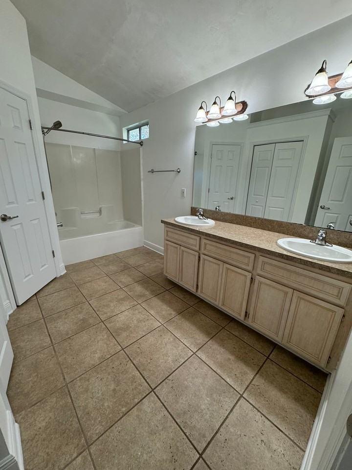 1574 Sweet Plum Cir - Photo 7 of 11