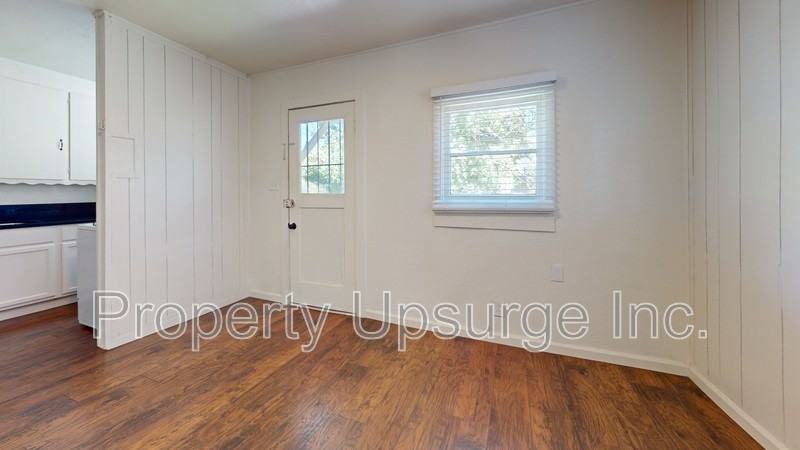 650 Bird St - Photo 4 of 13