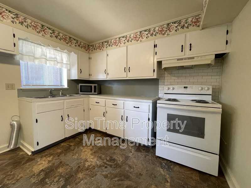 310 Key Ave - Photo 6 of 24