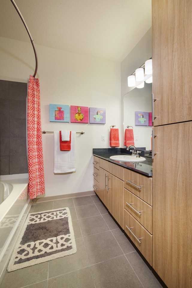 Heights At Linden Square - Photo 4 of 30