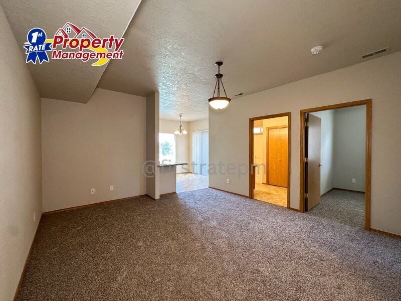 1923 E Wilson Ln #C - Photo 6 of 29