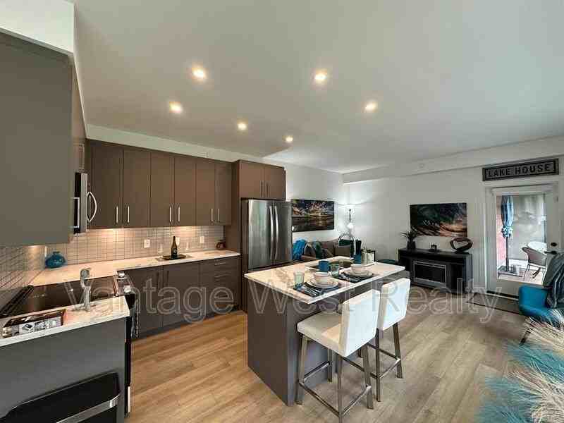 3300 Mckinley Beach Dr - Photo 2 of 26