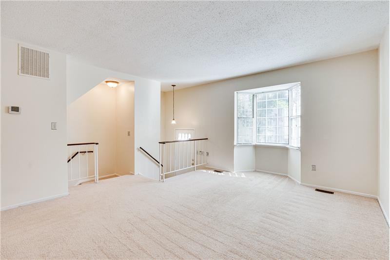 2374 Hunters Square Ct - Photo 2 of 33