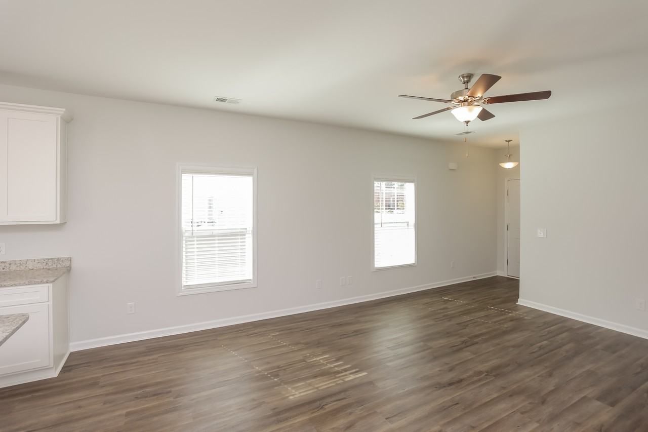 16 Paces Run - Photo 3 of 18