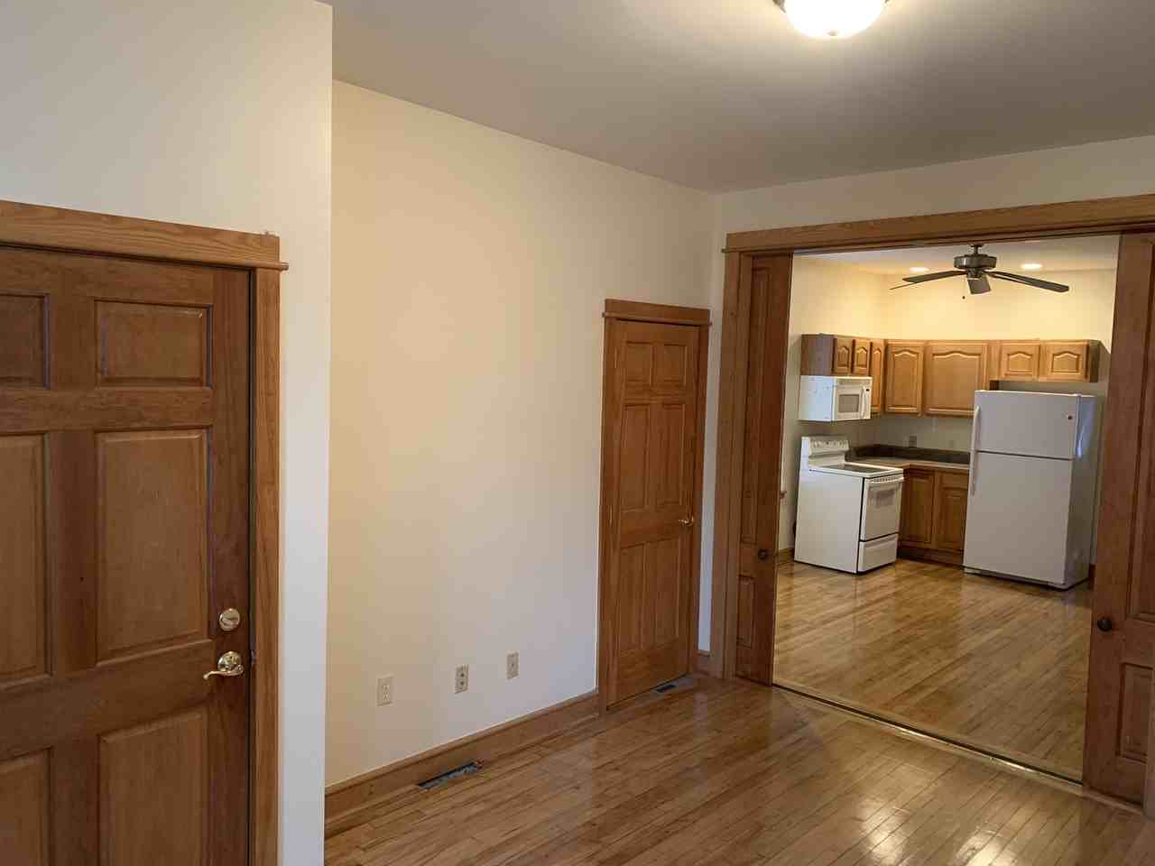 606 S 3rd St #606 - Photo 3 of 20