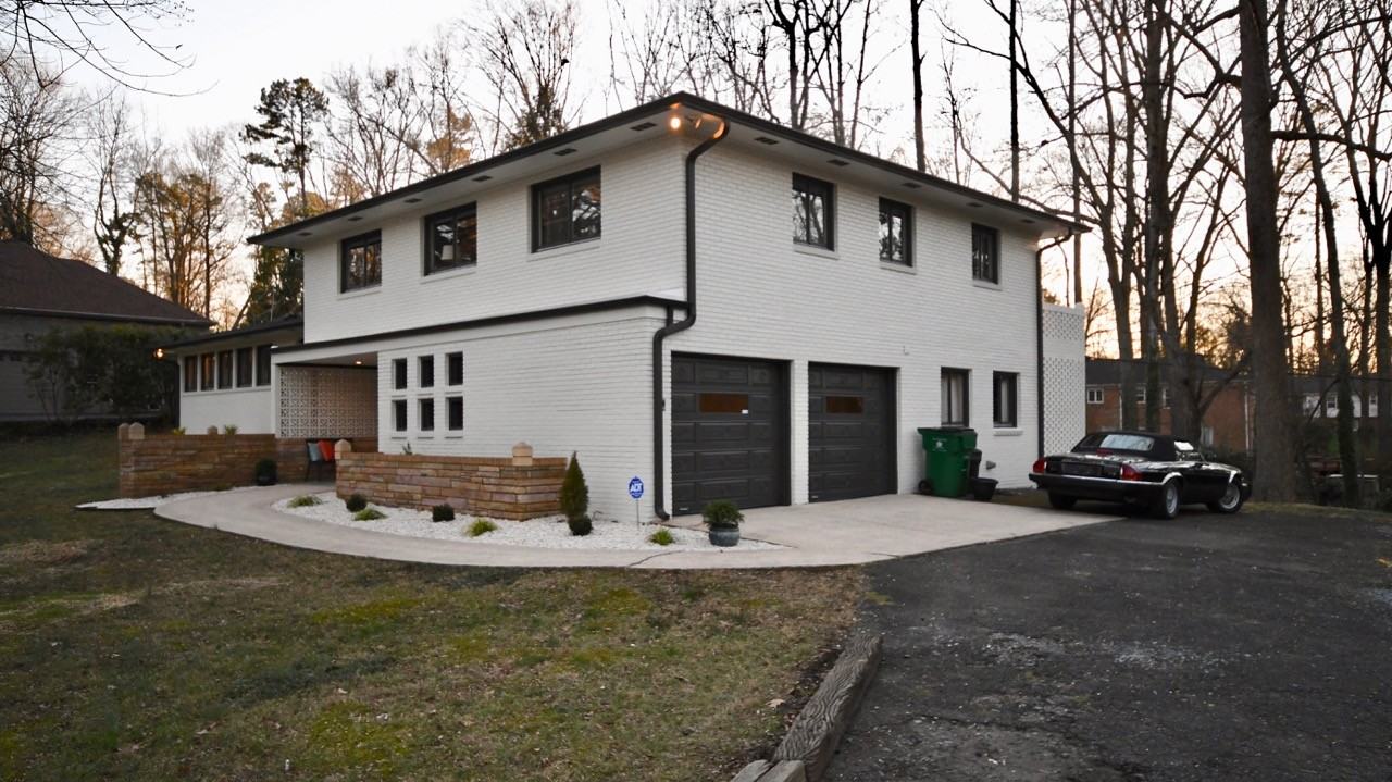 5755 Doncaster Dr #NA - Photo 4 of 49