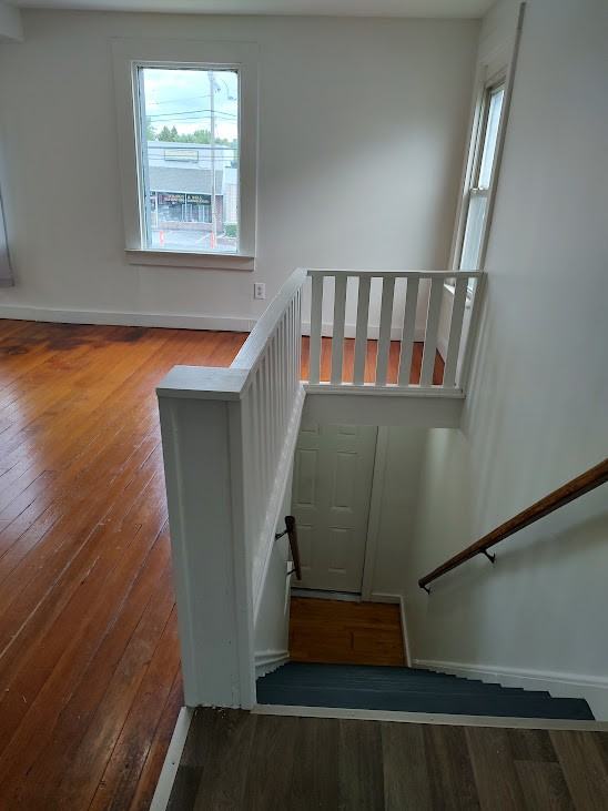 649 Old Liverpool Rd #2FL - Photo 2 of 10