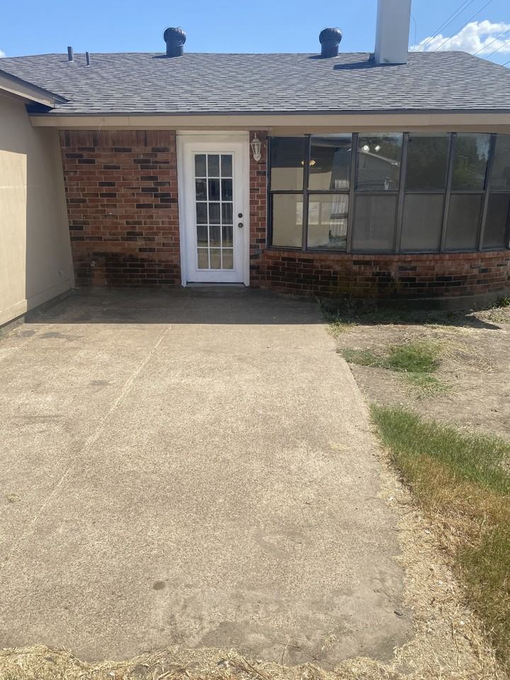 2717 Royalty Dr #NA - Photo 4 of 5