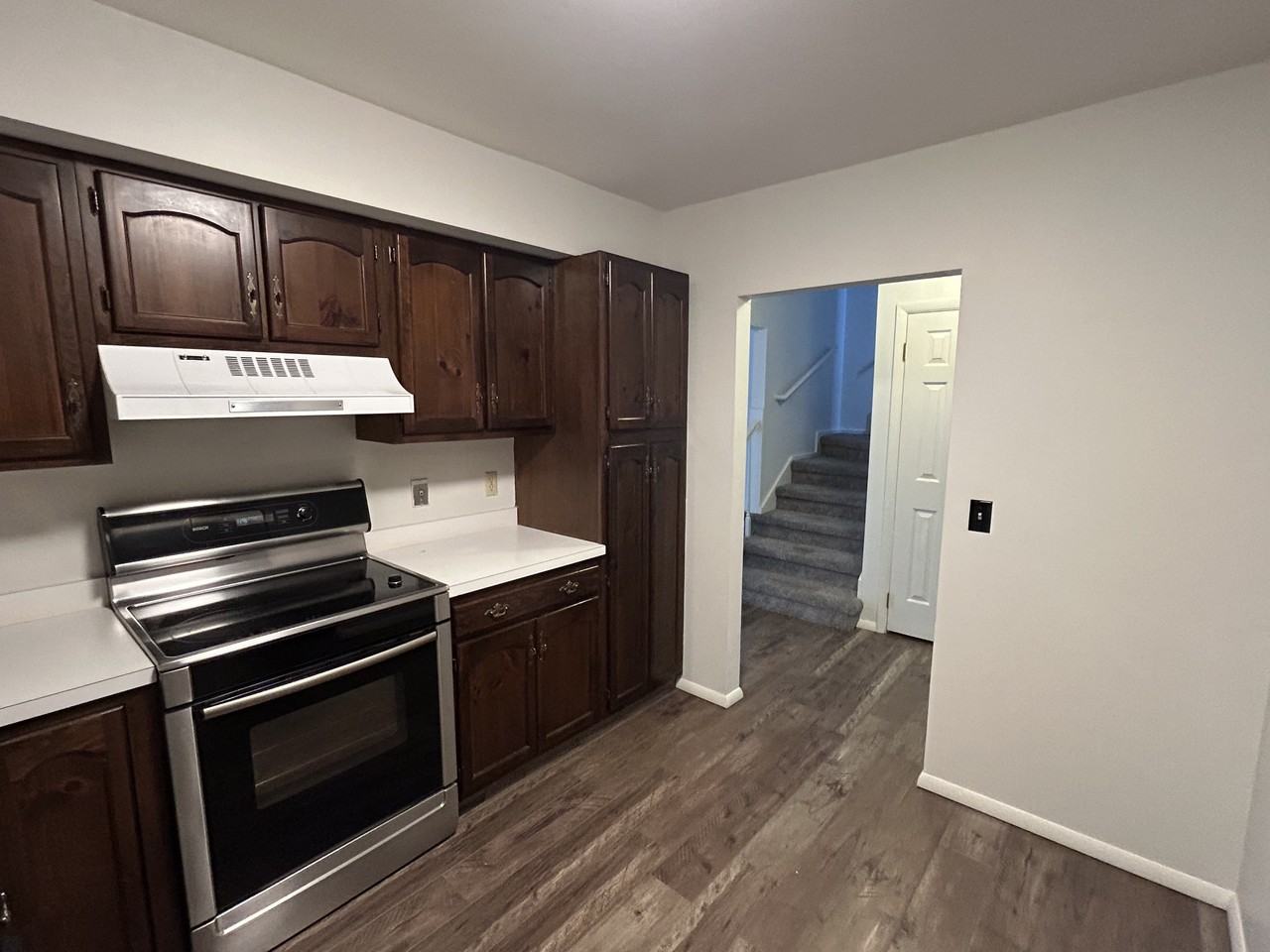 2020 S Rouse Ave #4 - Photo 2 of 25