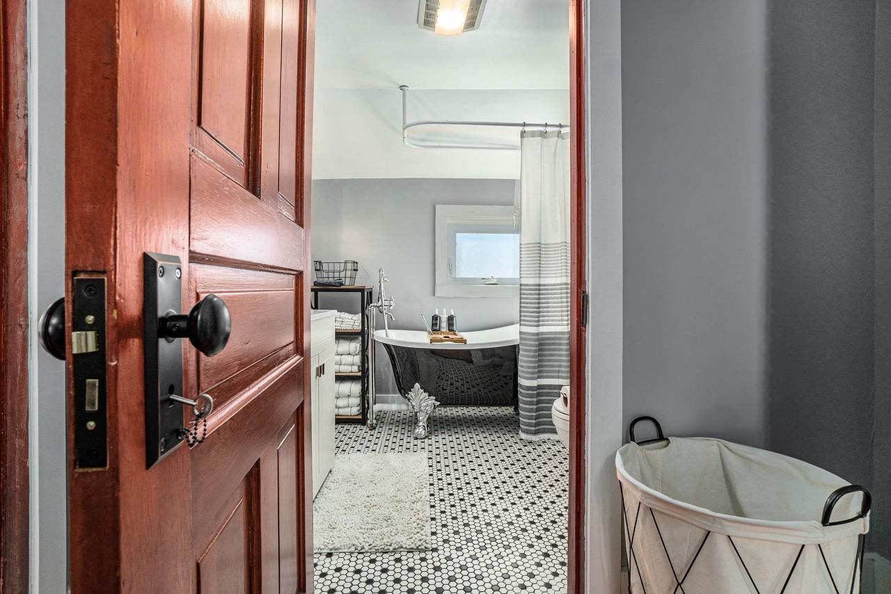 7215 Severance St #NA - Photo 2 of 35