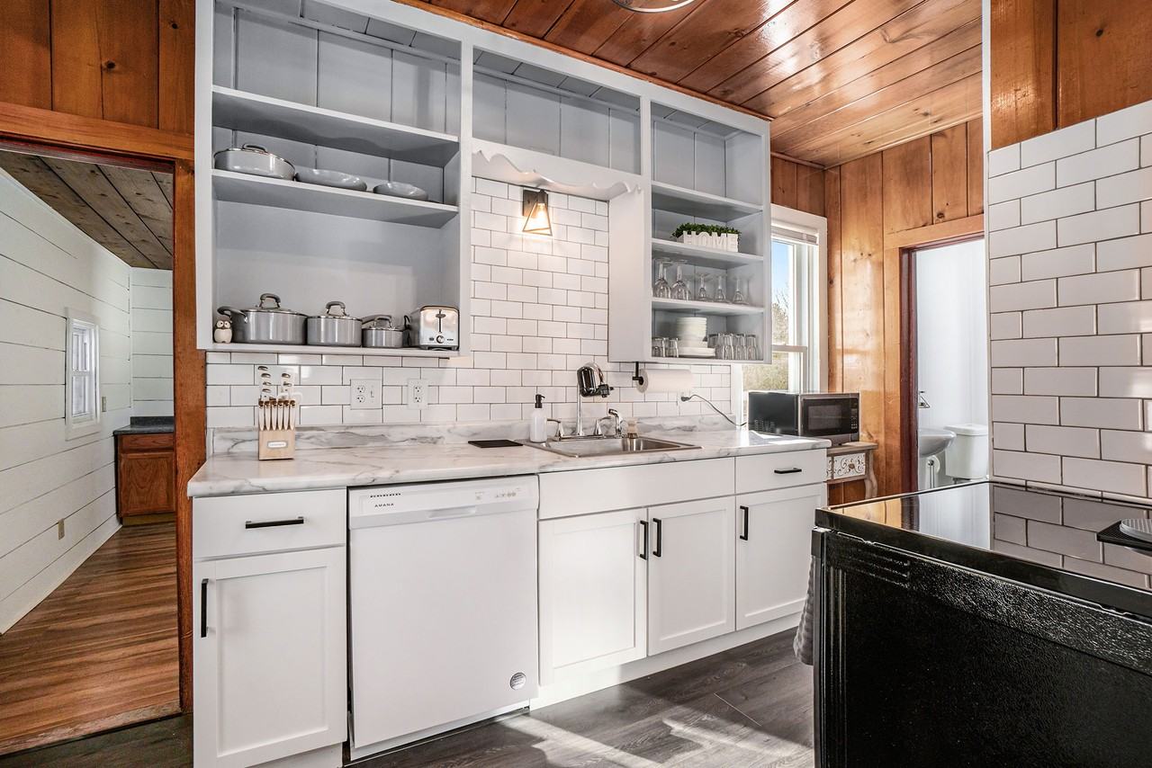 7215 Severance St #NA - Photo 3 of 35