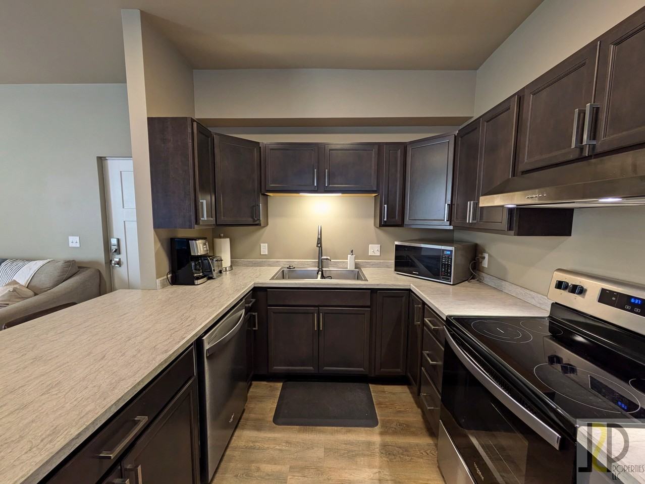 444 W Broadway St #1A - Photo 6 of 11