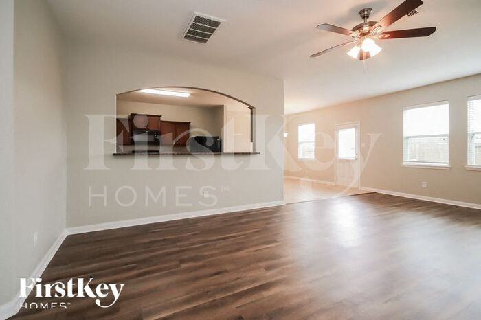 12053 Fairquarter Ln - Photo 3 of 15