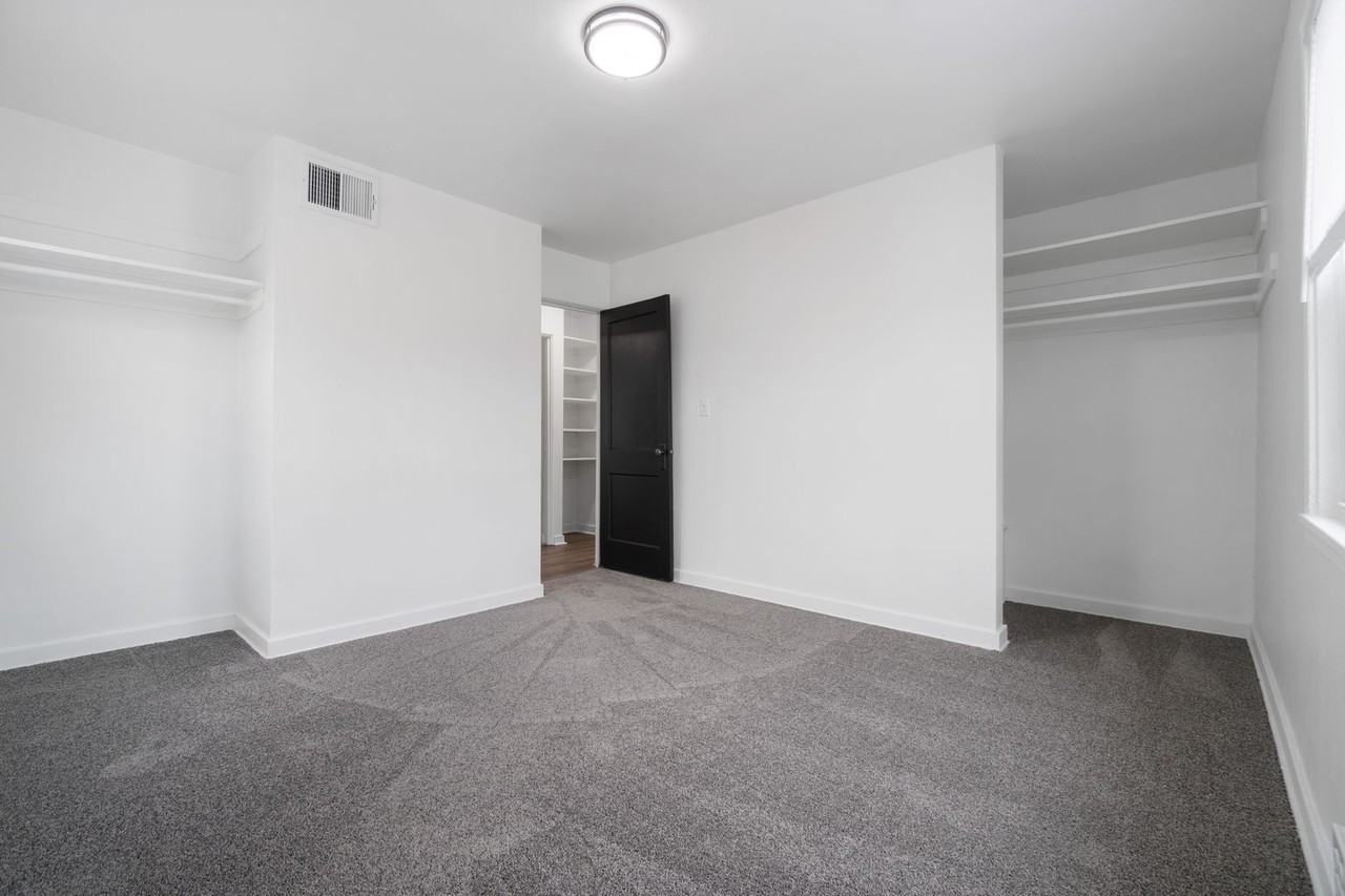 22 Midland Heights Circle - Photo 2 of 11