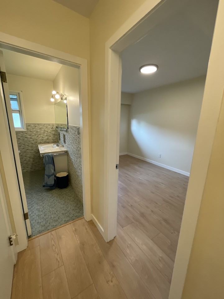 Gibson St & Cliff Ave - Photo 7 of 13