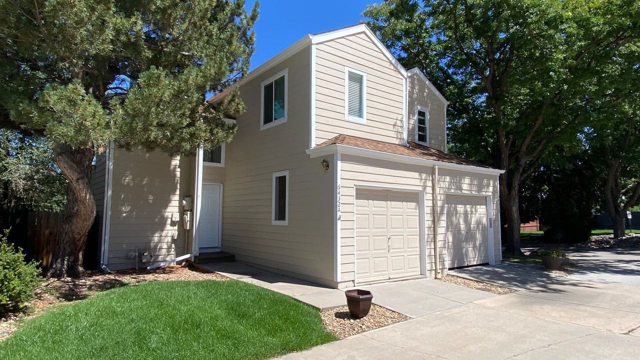 6432 Yank Ct #A - Photo 2 of 30