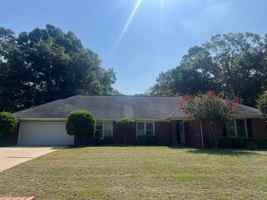 featured image of 114 Windmere Dr