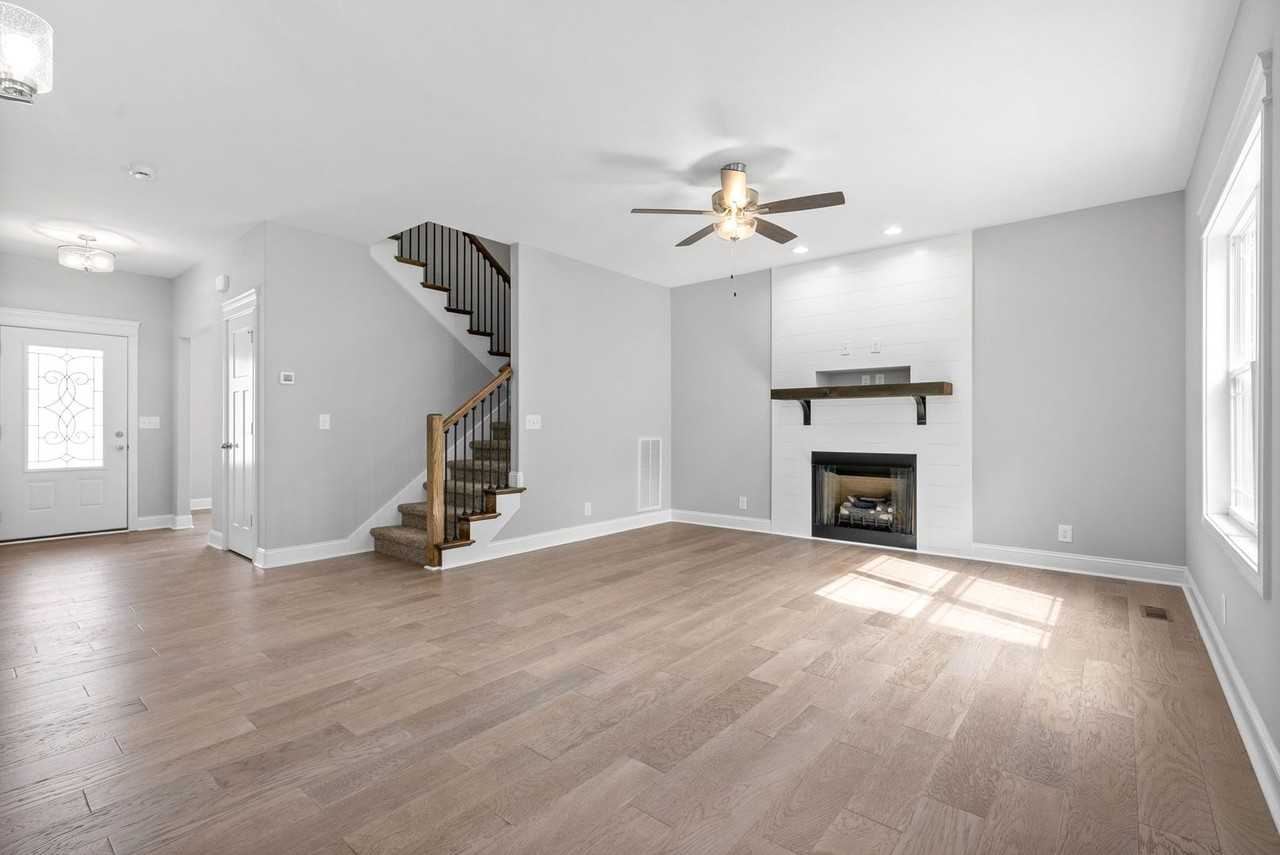 2343 Davidson Graveyard Rd - Photo 2 of 21