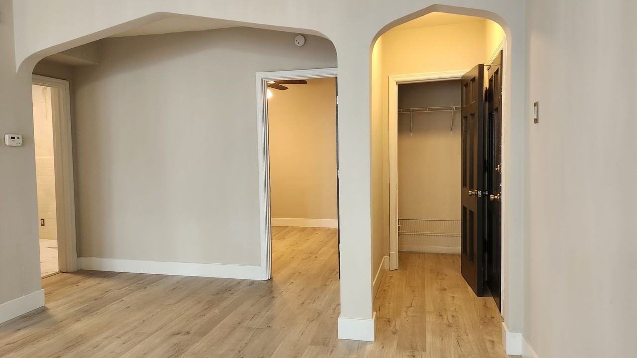 7512 Cromwell - Photo 6 of 14