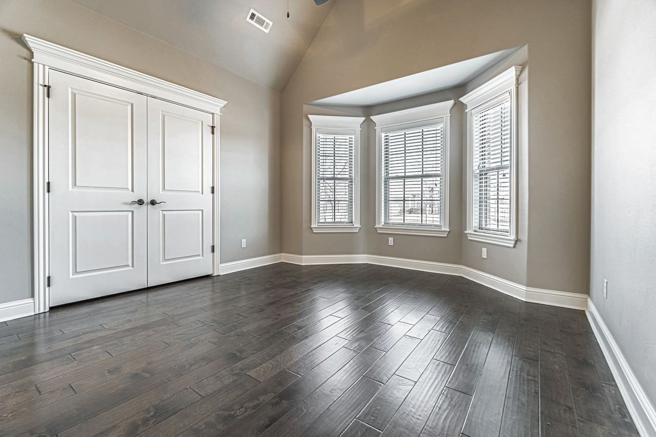 6512 W Tumbler Rdg - Photo 3 of 27