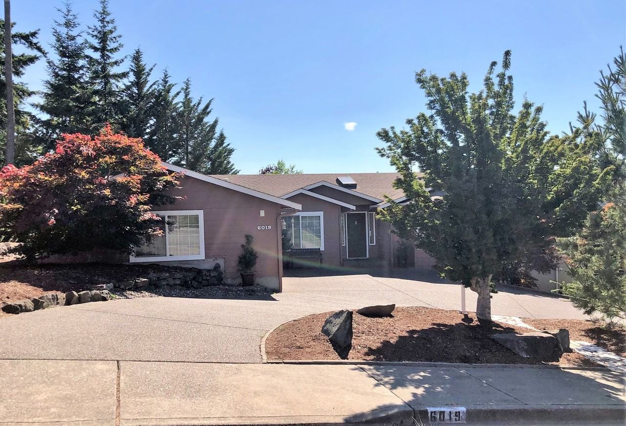 6019 Osprey Cir - Photo 5 of 34