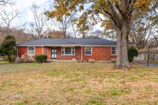 349 Wimpole Dr - Photo 1 of 1