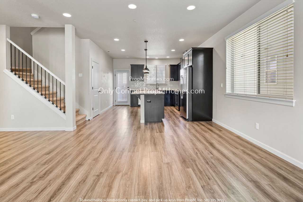 10365 Sw Lisbon St - Photo 5 of 30