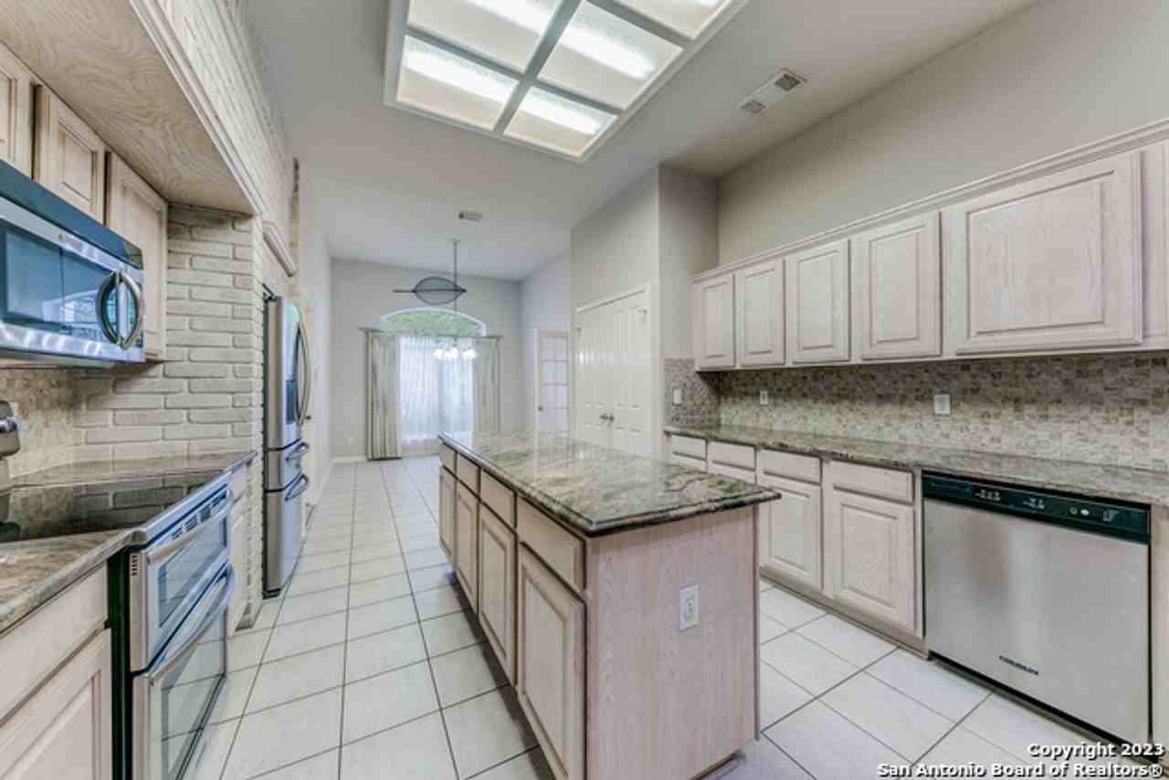 1707 Aspen Ridge - Photo 6 of 12