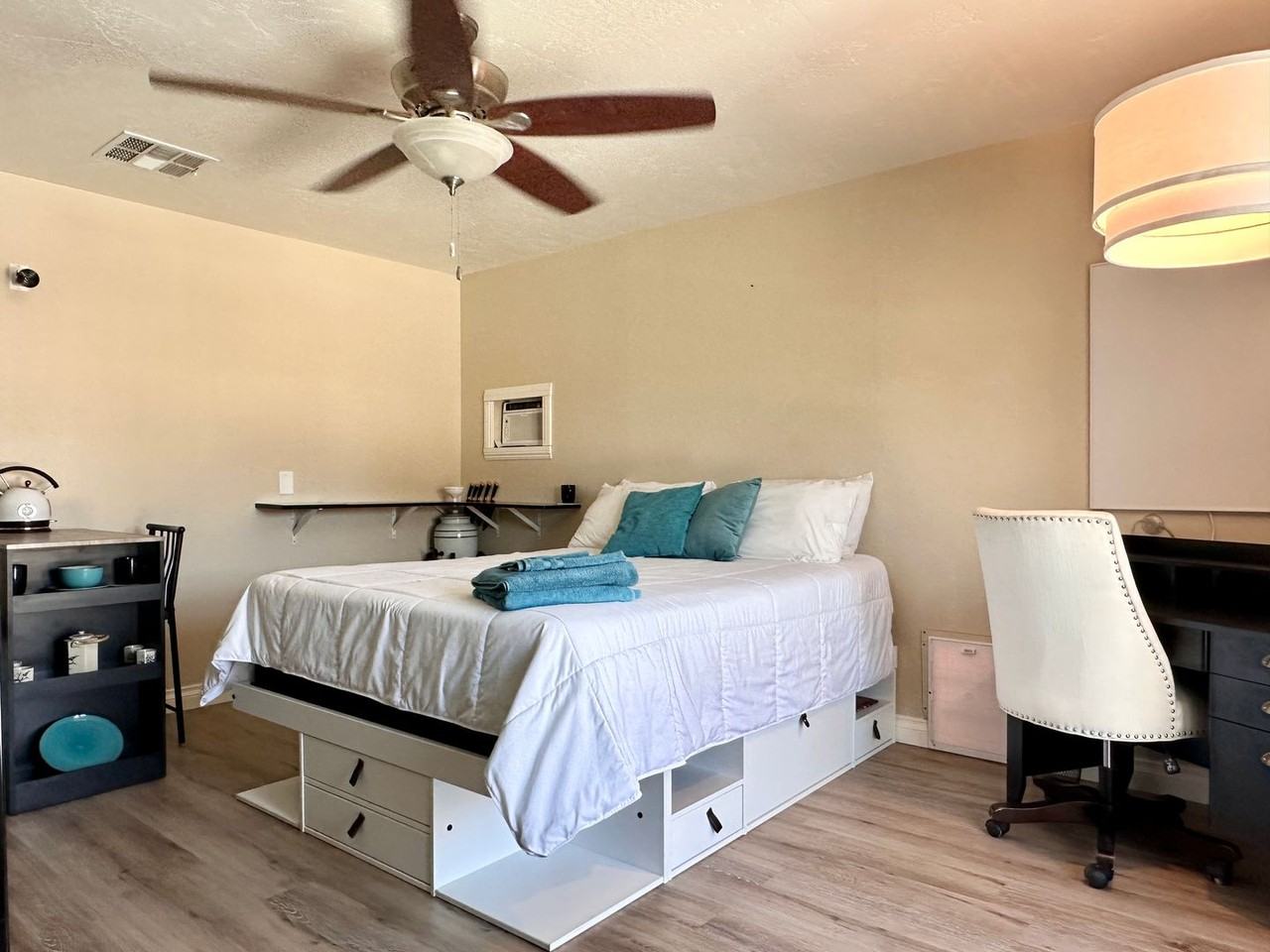 241GA - Photo 3 of 20