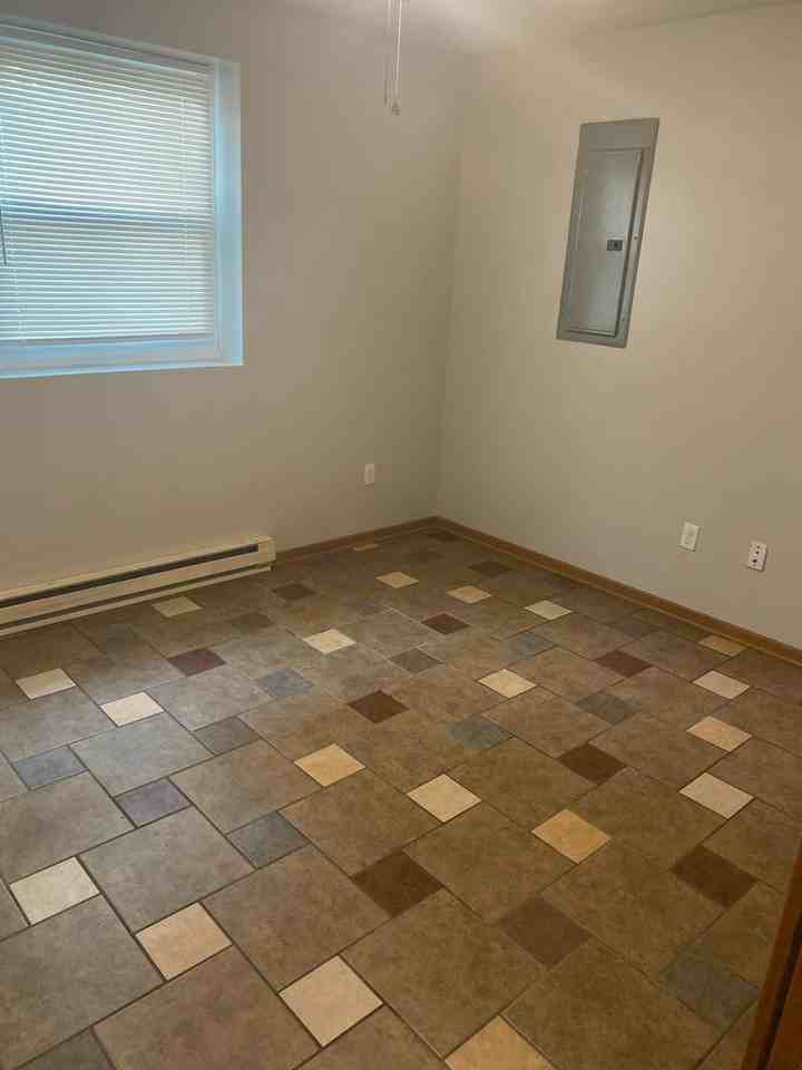 18 Paul St - Photo 2 of 6