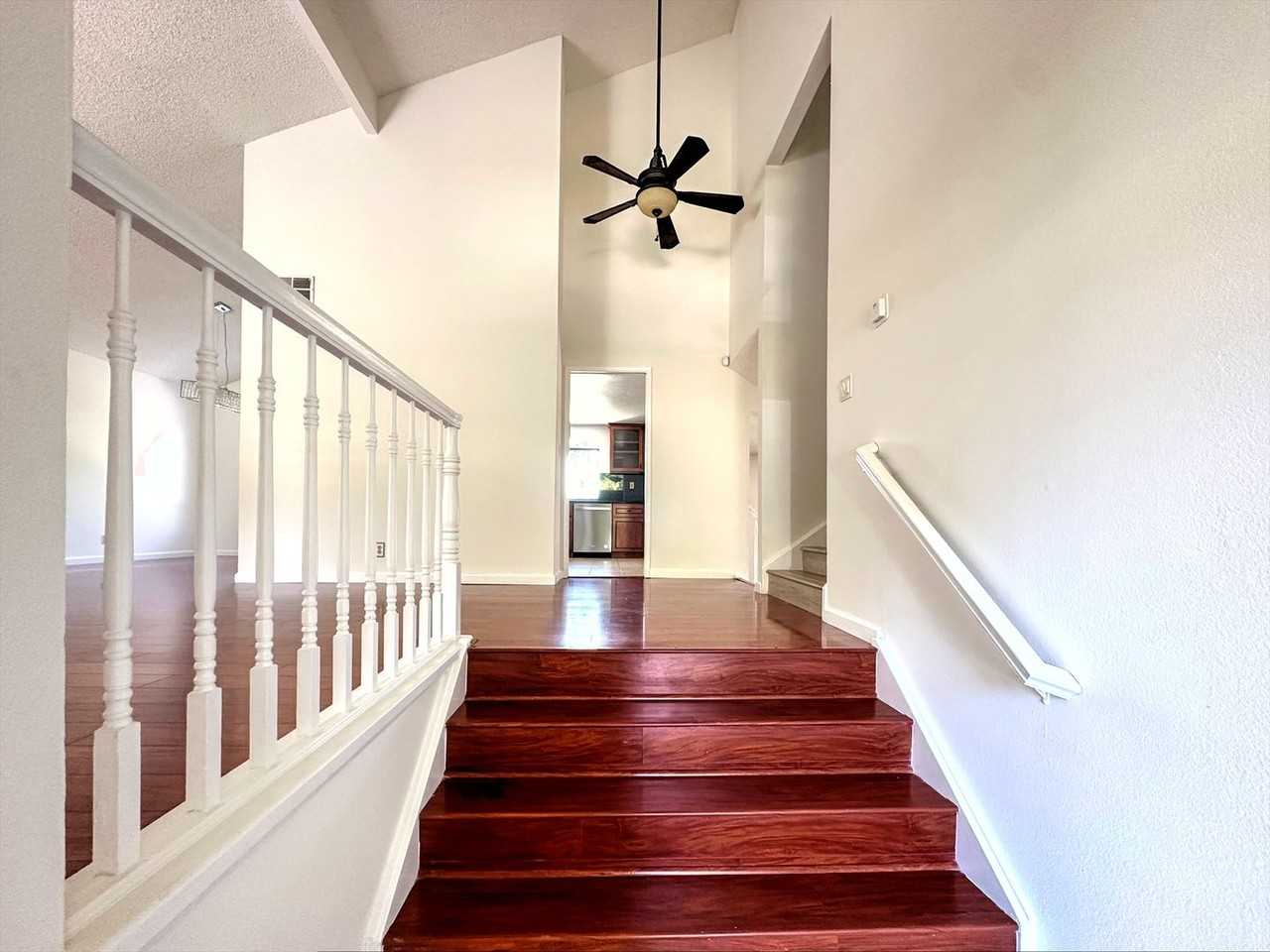 35011 Sellers Ct - Photo 3 of 20