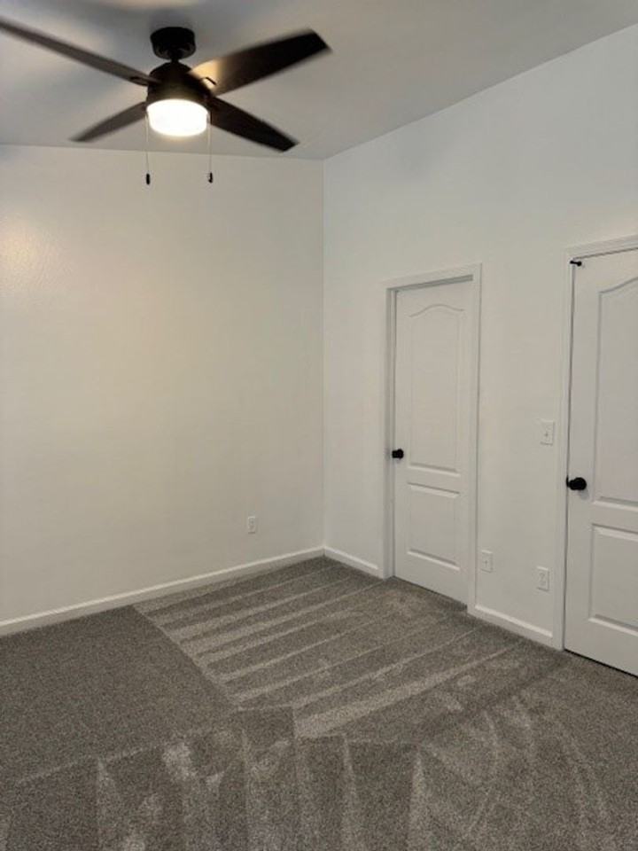 3126 Silverlake Dr - Photo 7 of 15