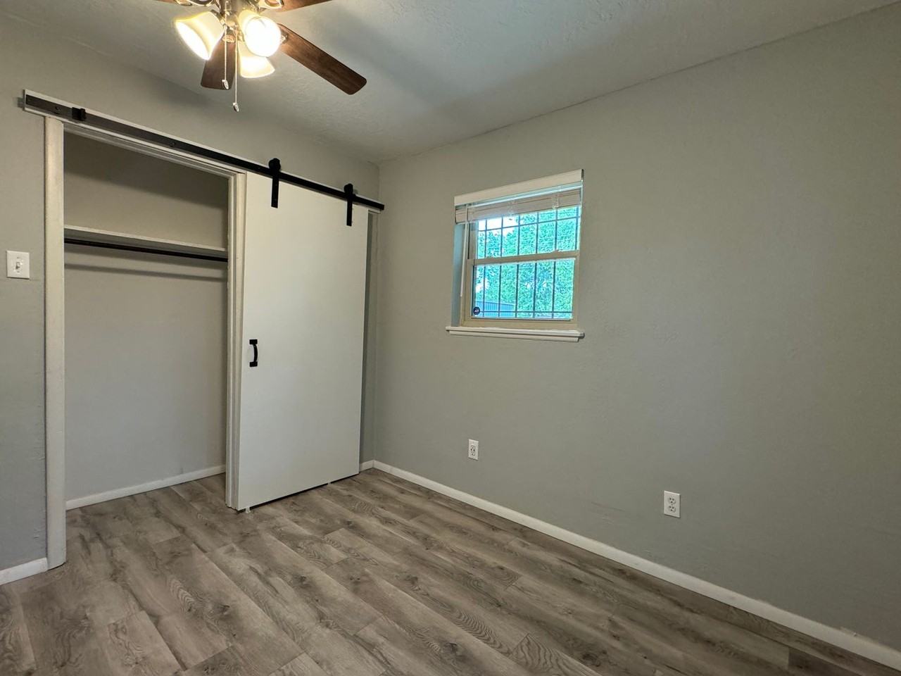 711 Sw Ranch Oak Blvd - Photo 5 of 14