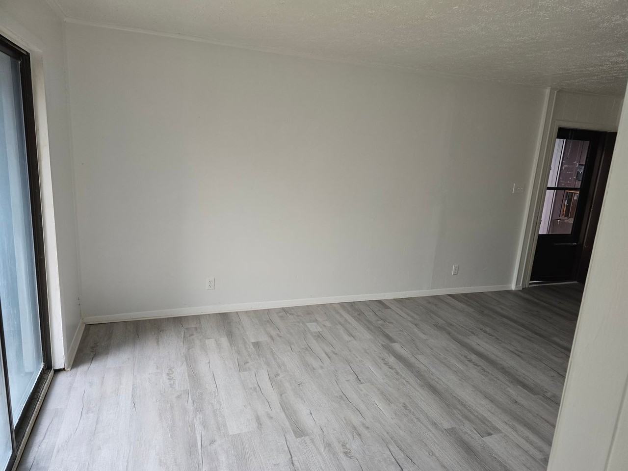 2525 W Monroe St - Photo 4 of 7