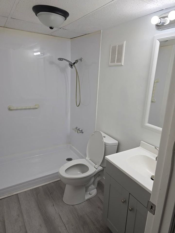 2525 W Monroe St - Photo 7 of 7