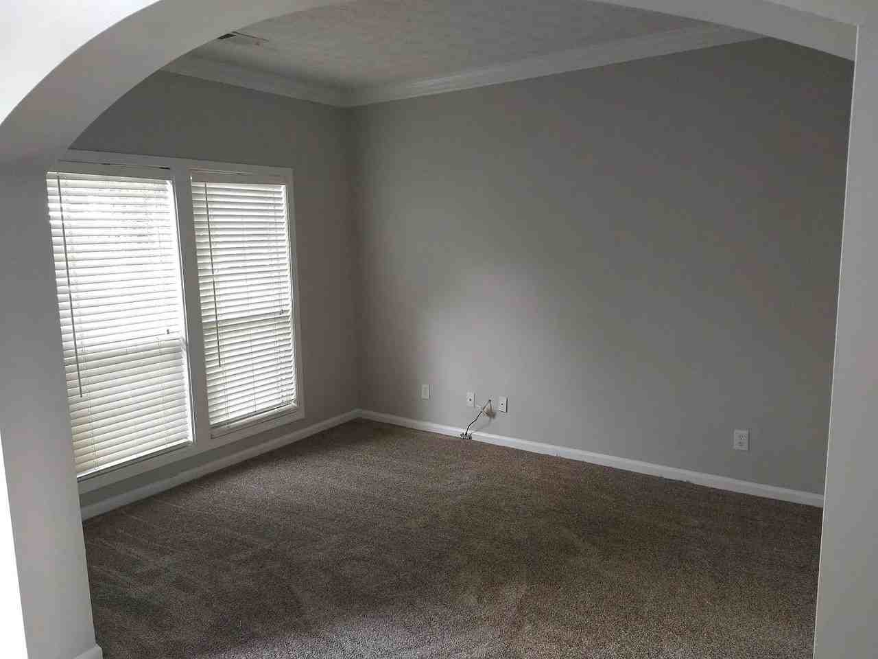 1467 Chamirey Dr Sw - Photo 3 of 20