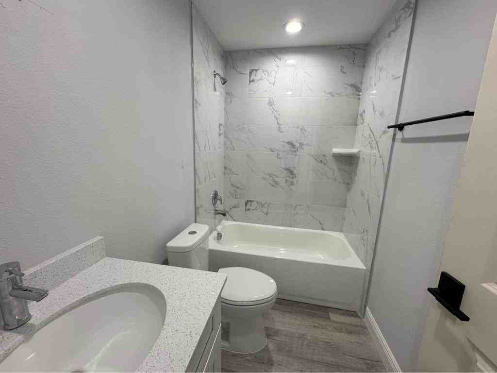 5 Dogwood Ct - Photo 4 of 8