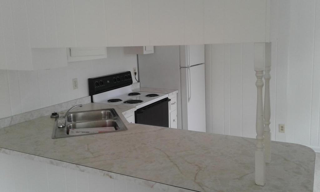 150 Mayhew Rd Apt D7 - Photo 7 of 26