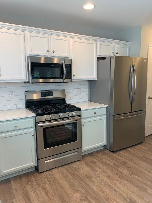 308 Hiawassee Dr - Photo 3 of 13