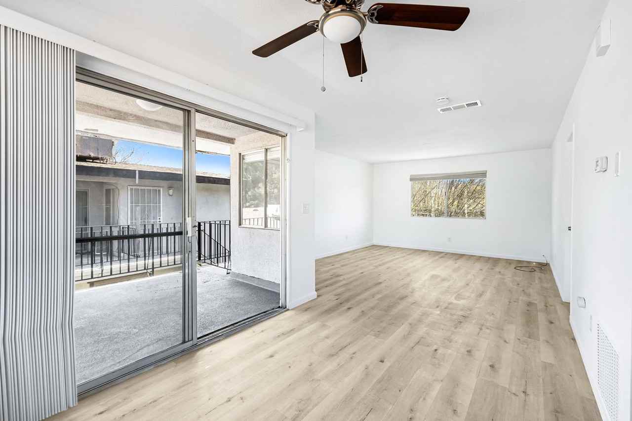 55150 Airlane Dr #6C - Photo 2 of 23