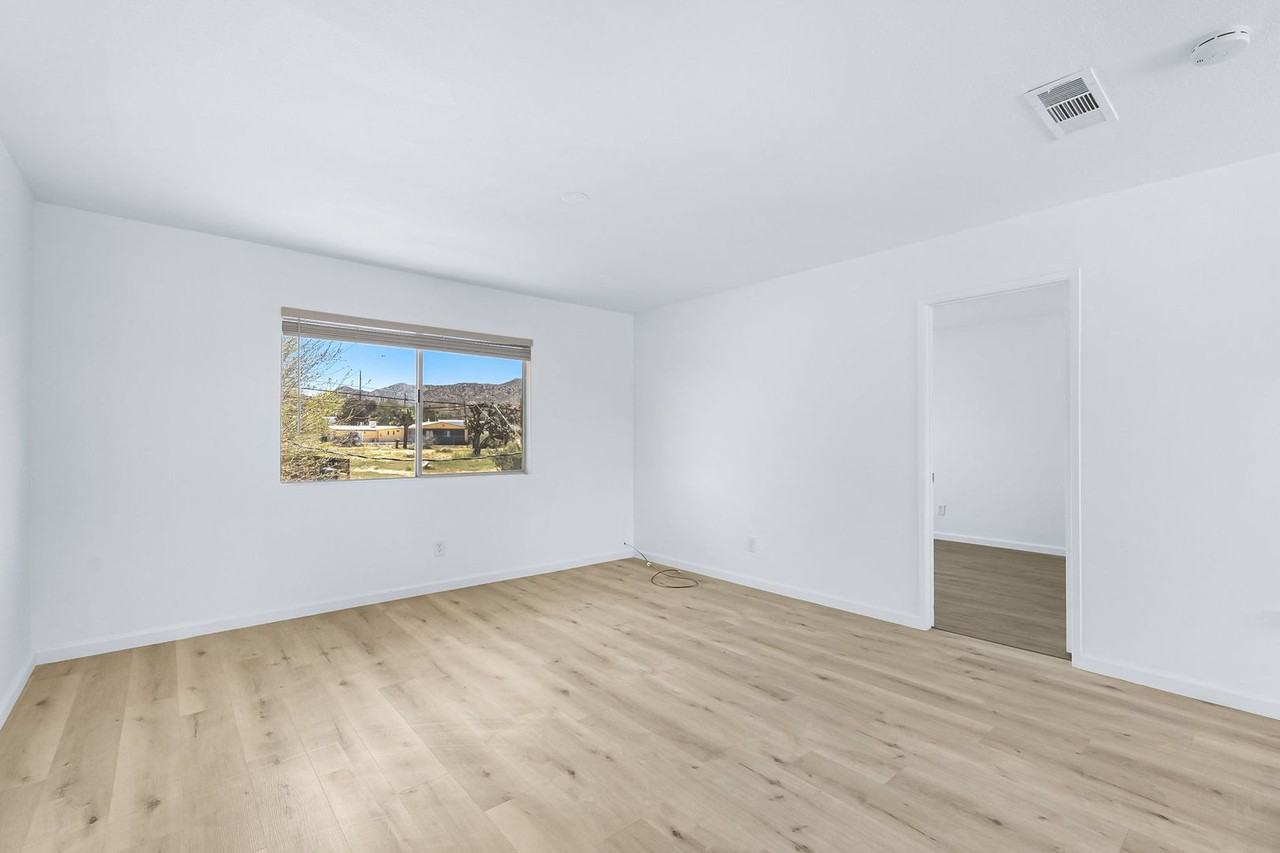 55150 Airlane Dr #6C - Photo 7 of 23