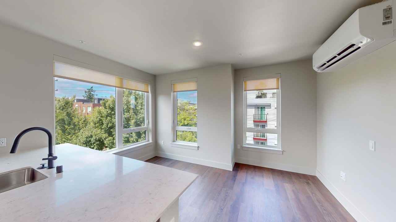 Capitol Hilltop Apartments - Photo 2 of 50