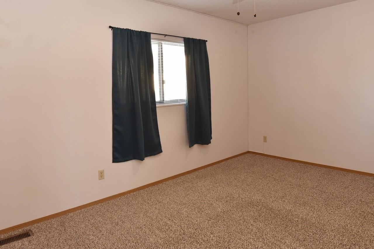 4774 N Carefree Cir #1 - Photo 3 of 31